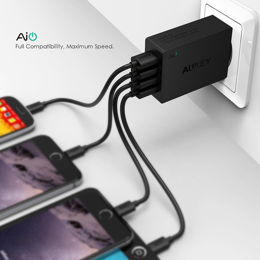 Universal 4 Port USB Charger Travel Wall Charger